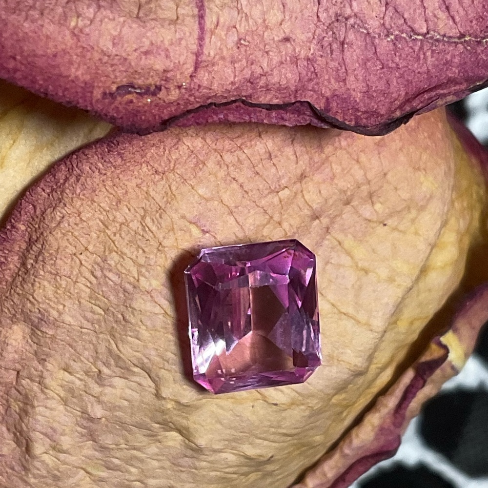 Ruby - Picture 3 of 7